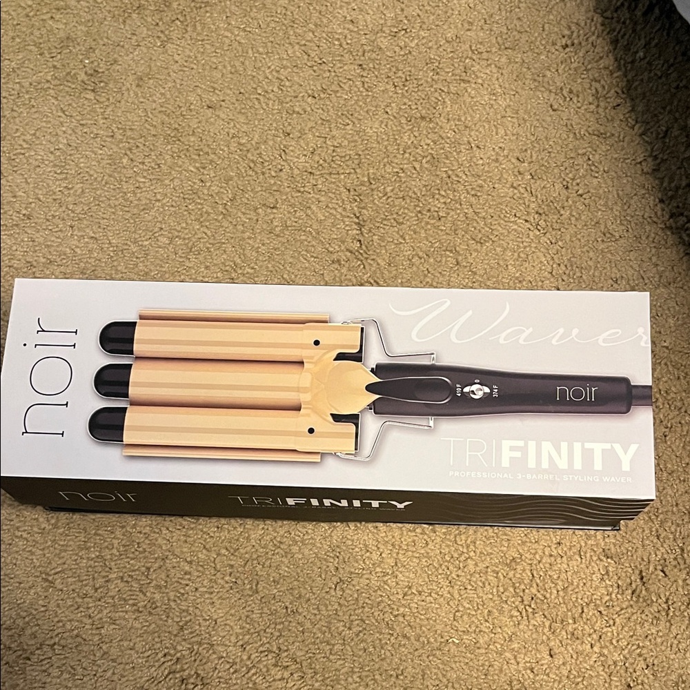noir TriFinity Hair Waver